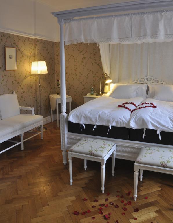 Annas Hotell كْريخانستاد المظهر الخارجي الصورة