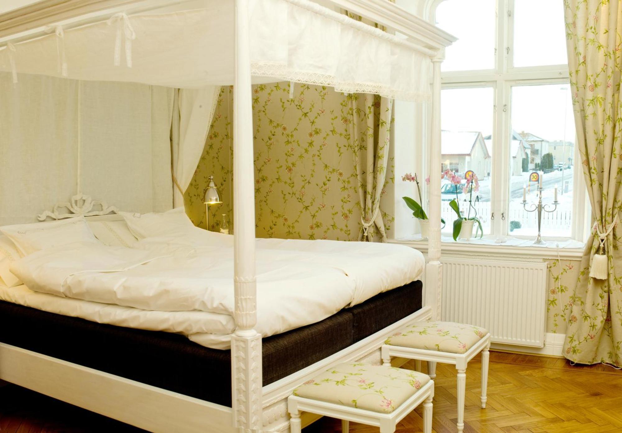 Annas Hotell كْريخانستاد المظهر الخارجي الصورة