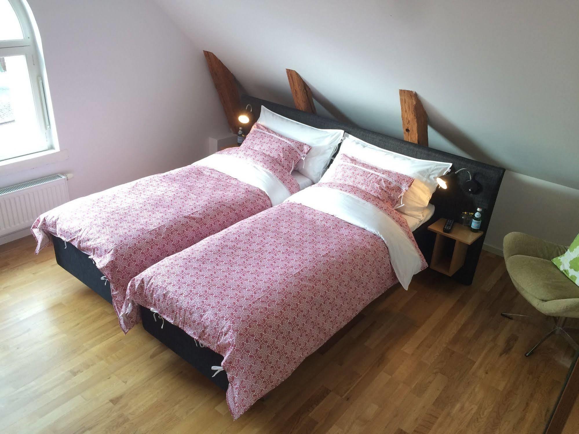 Annas Hotell كْريخانستاد المظهر الخارجي الصورة